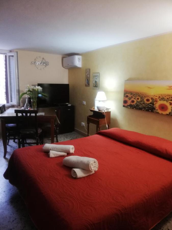 Ferienwohnung Monolocale La Chicca Castellammare del Golfo Exterior foto